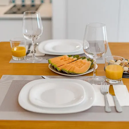 Buenavista Park Royal 아파트 아데제