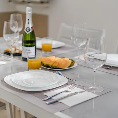 Buenavista Park Royal * 아데제